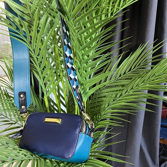 Steve Madden Accessories - Steve Madden